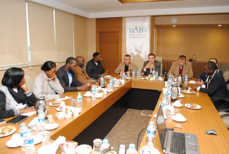 Uganda’dan Batı Akdenizli İş İnsanlarına Davet