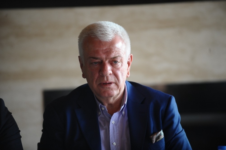 Ali Ay: “Maçlara En Az 5 Bin Kişi Kaçak Giriyor”