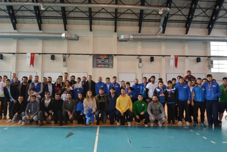 Düzce Üniversitesi “Sporda Biz, Engelsiz” Masa Tenisi Turnuvasıyla Farkındalık Oluşturdu