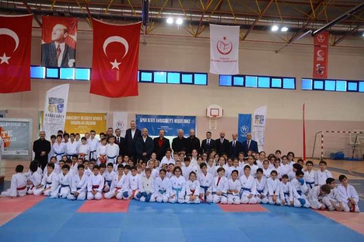 Karacabey Sporda Da Öncü Olmaya Devam Ediyor