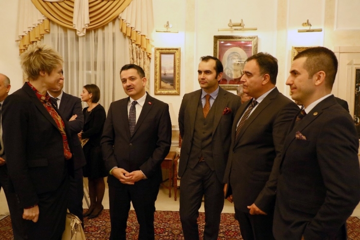 Tarım Ve Orman Bakanı Kiev’de