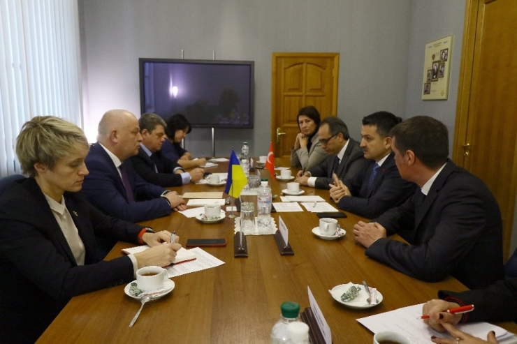 Tarım Ve Orman Bakanı Pakdemirli Kiev’de