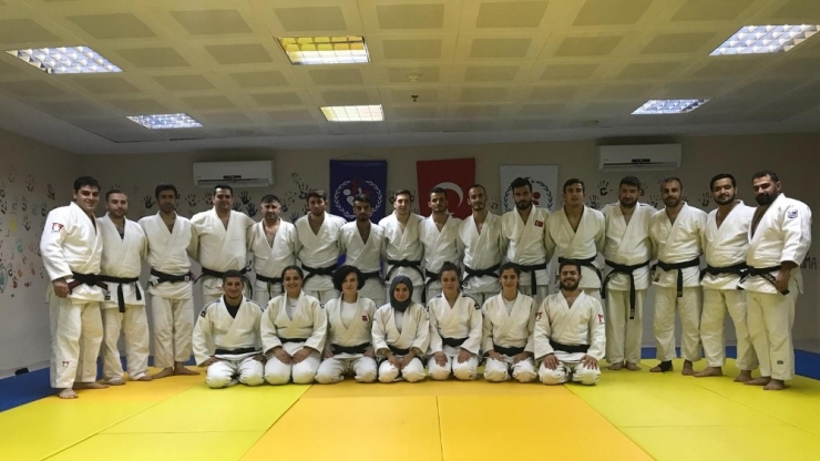 Diyarbakır’da Judo Antrenörlük Kursu Tamamlandı