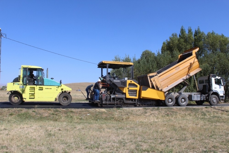 Vali Elban: “Köy Yollarımız Şehir Yolları Standartlarında”