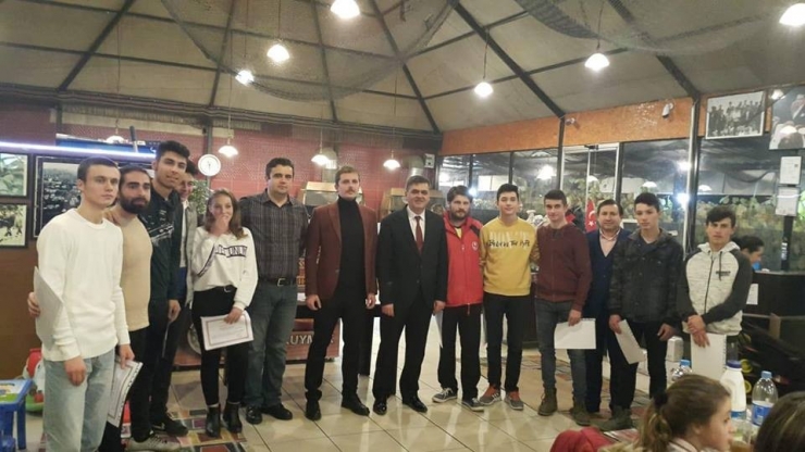 Başkan Yalçın Başarılı Sporcuları Tebrik Etti