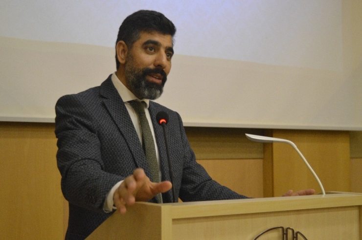 Prof. Dr. Tüfekçi, Türkiye’nin Toplumsal Değişimini Anlattı