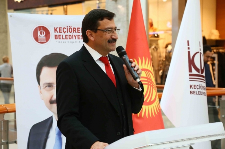 Keçiören Belediyesinden Cengiz Aytmatov Anısına Resim Sergisi