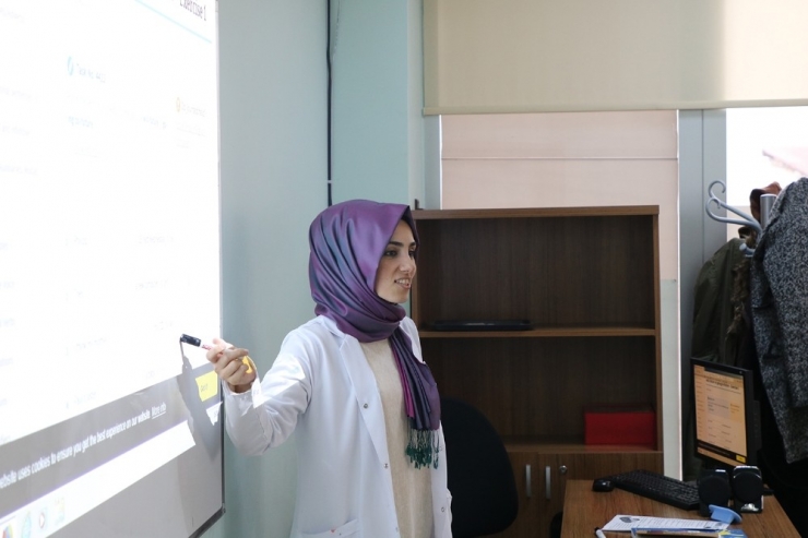 Yeni Bir Dil Öğrenmenin Ayrıcalığı Samek’lerde Yaşanıyor