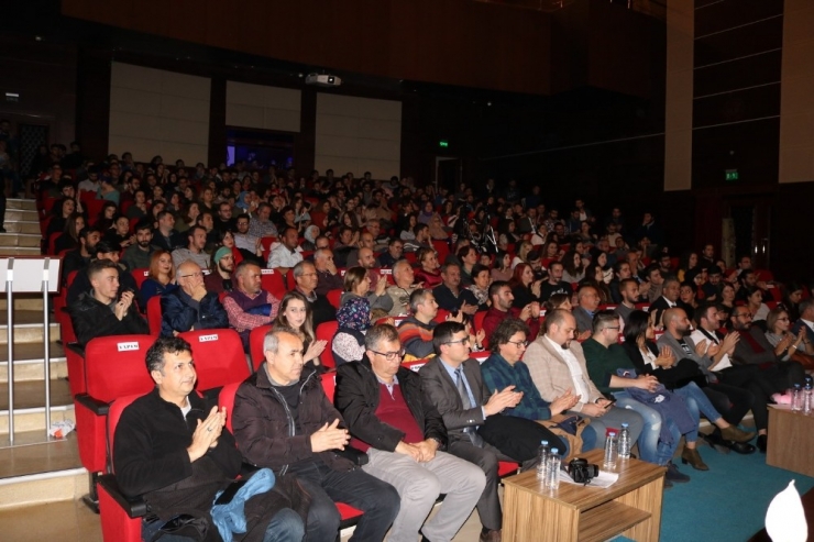 Uşak’ta Özel Kısa Film Gösterimi Yapıldı