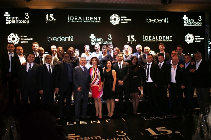 ‘Teamplantoloji Iıı’ Sempozyumu İstanbul’da Düzenledi