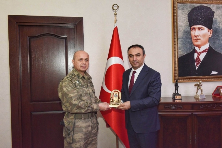 Vali Soytürk’e Ziyaretler Sürüyor