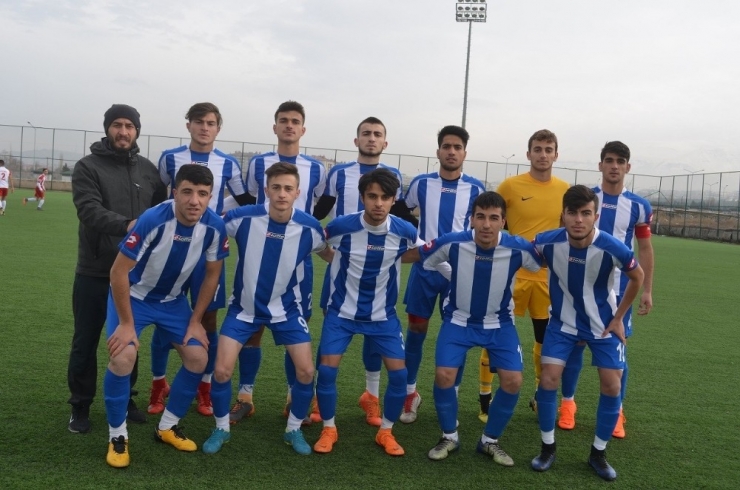 Futbolun Şampiyonu Spor Lisesi