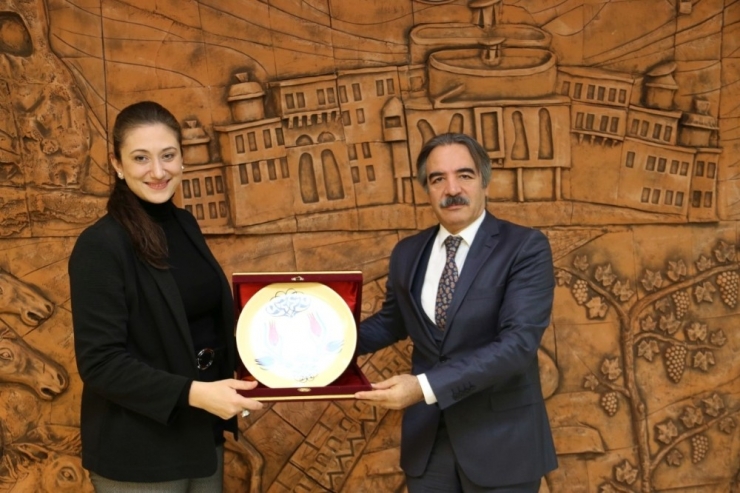 Nevü, Toefl Ibt Sınav Merkezi Olma Yolunda