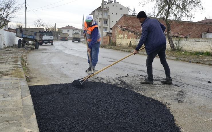 Tepebaşı’nda Üst Yapı Çalışmaları Devam Ediyor