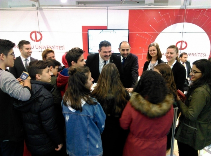 Açıköğretim Sistemi Verimlilik Ve Teknoloji Fuarı’nda Yerini Aldı