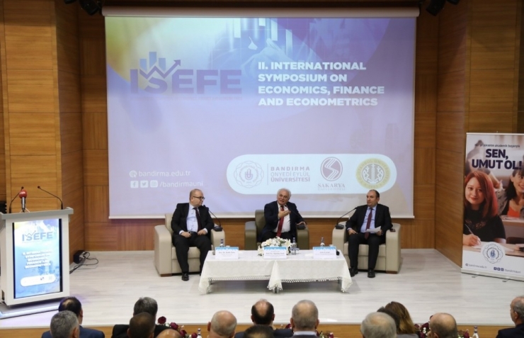 Bandırma’da Üç Üniversiteden Ortak Sempozyum