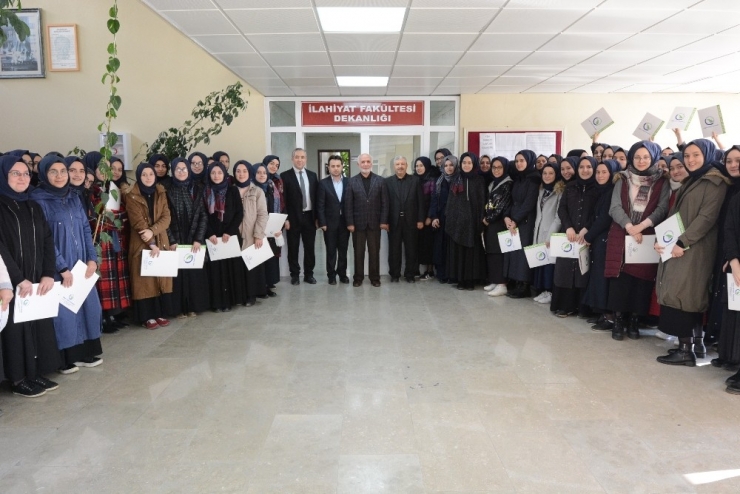 Liseli Öğrencilerden Düzce Üniversitesi’ne Ziyaret