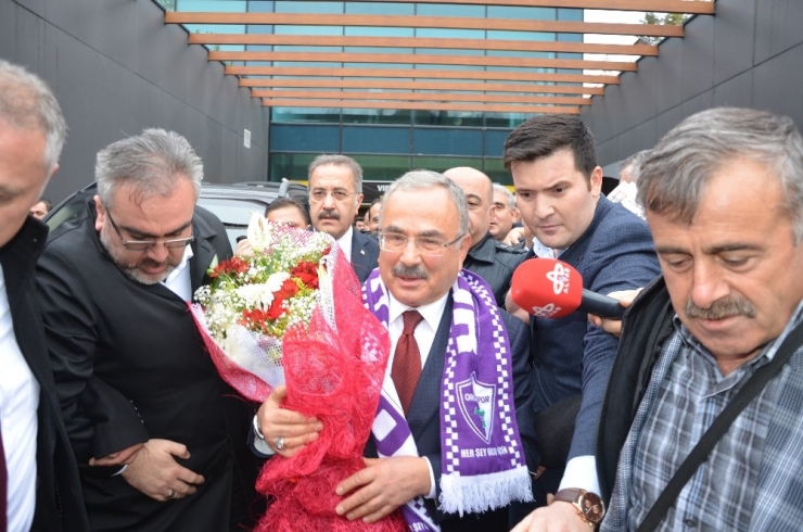 Hilmi Güler’e Coşkulu Karşılama