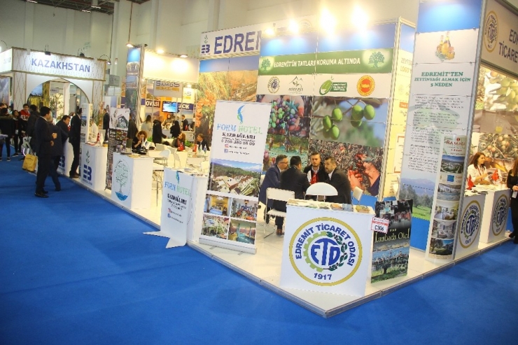 Edremit Standına Turizm Profesyonellerinden Büyük İlgi