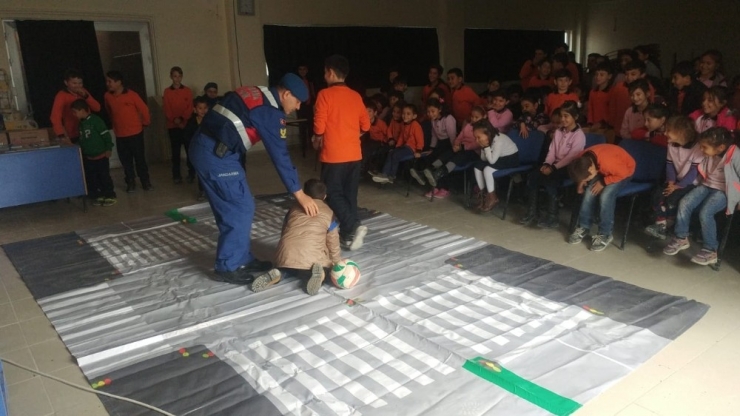 Soma’da Öğrencilere Trafik Eğitimi