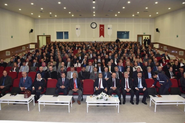 Vali Sezer: “3 Bin Öğrencimizi Geziye Göndereceğiz”