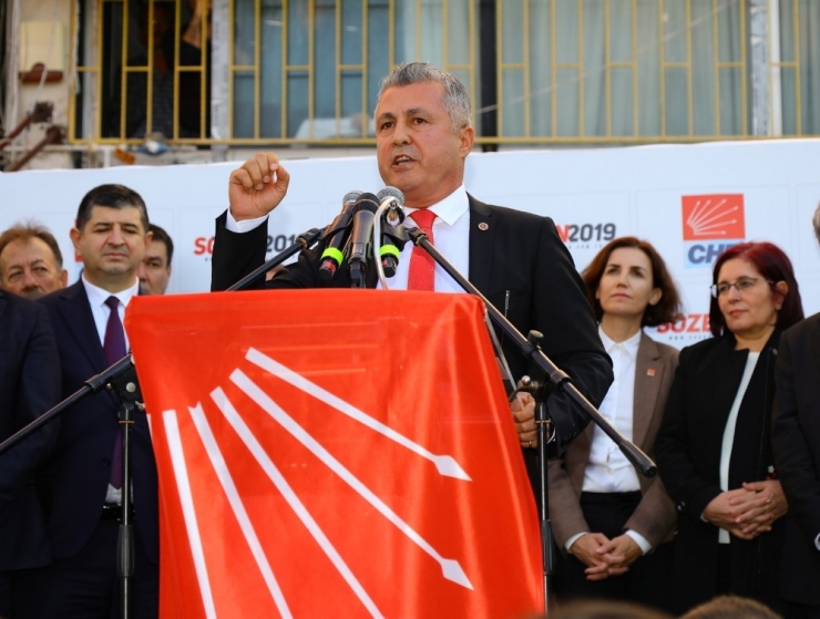 Sözen, Belediye Başkan Adaylığını Halk Buluşması İle Açıkladı