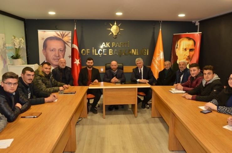 Of Belediye Başkanı Sarıalioğlu, Ak Partili Gençlerle Buluştu