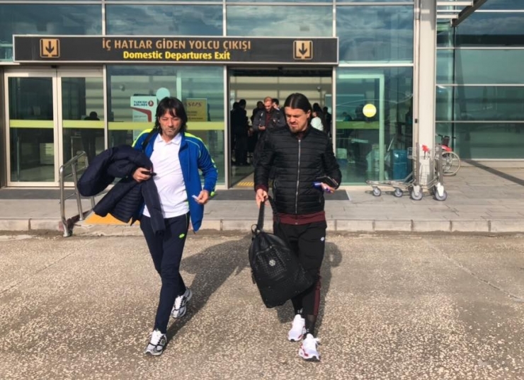 Elazığspor İstanbul’a Gitti