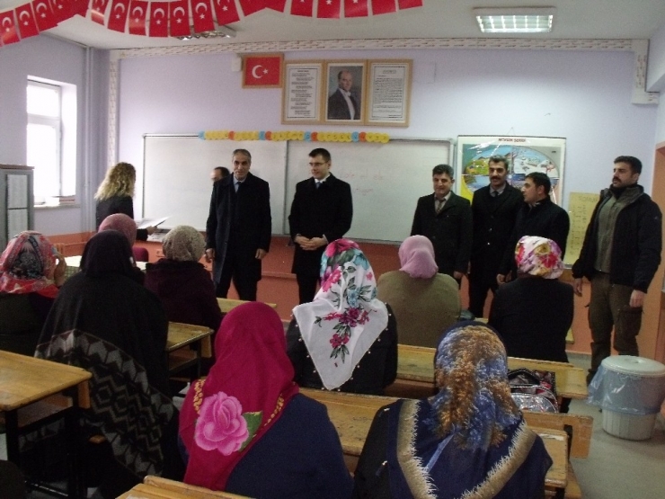 Saray’da ‘Okuma-yazma’ Kursu