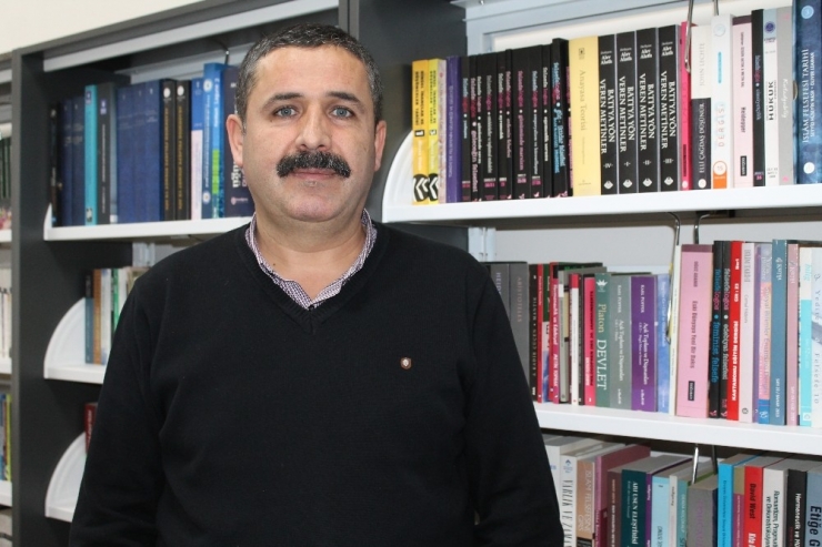 Çocuklara Çizgi Filmlerle Felsefe Öğretilecek