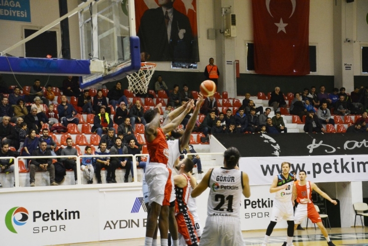 Tbl 1. Lig: Petkim Spor: 76 - Bandırma Kırmızı: 71