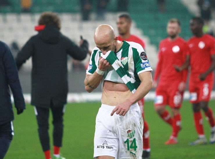 Spor Toto Süper Lig: Bursaspor: 0 - Antalyaspor: 2 (Maç Sonucu)