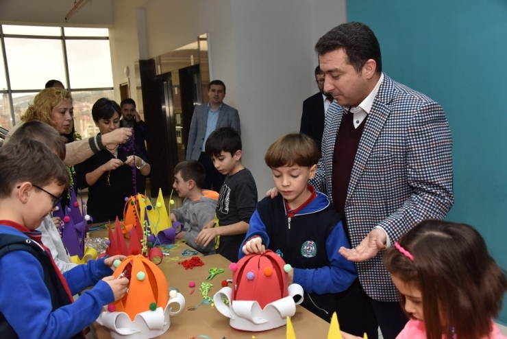Çocuklar Atölyelerde Hem Eğlendiler Hem Ürettiler