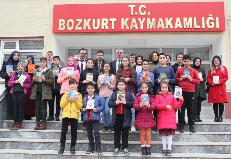 “Bozkurt Okuyor Projesi” Başladı