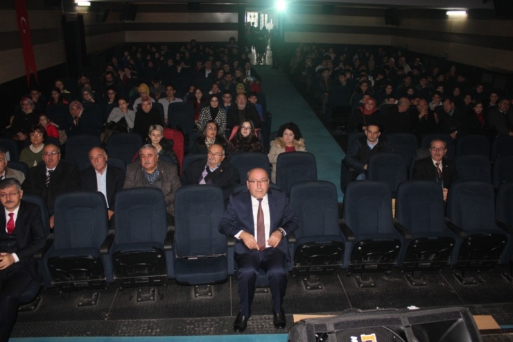 Kastamonu’da 10 Aralık Dünya İnsan Hakları Günü Kutlandı