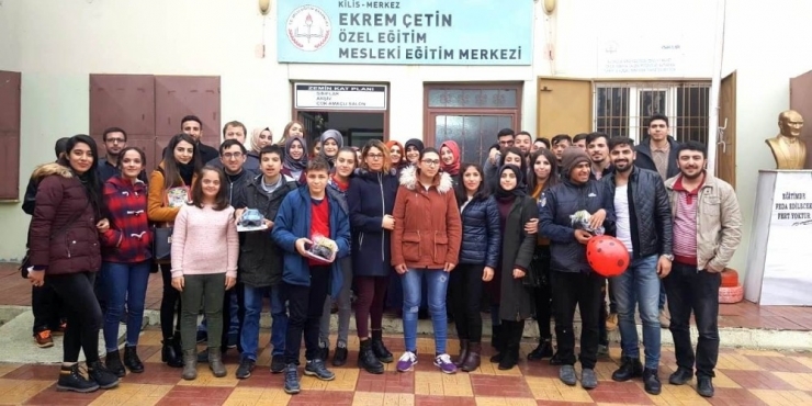 Hemşire Adayı Öğrenciler Engelleri Aştı