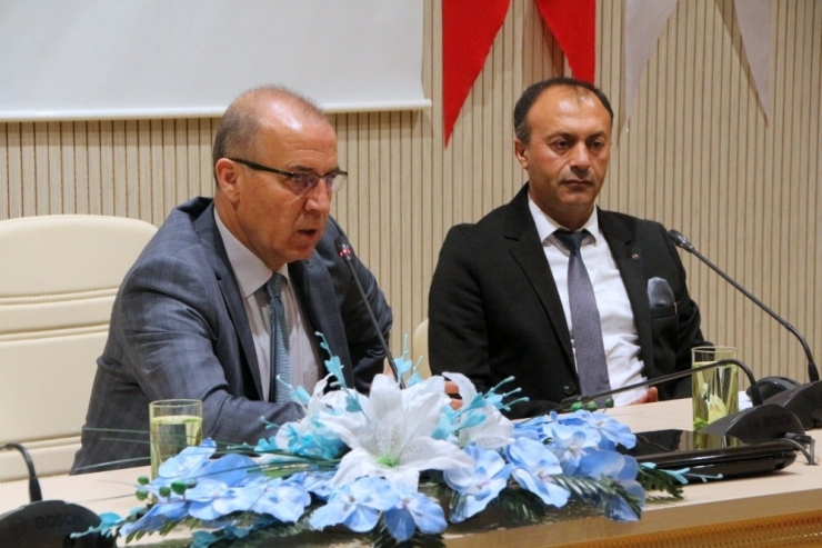 “Sporda El Ele” Söyleşi Programı