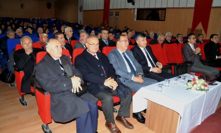Bafra’da “2023 Eğitim Vizyonu Ve Eğitimde Dönüşüm” Konferansı
