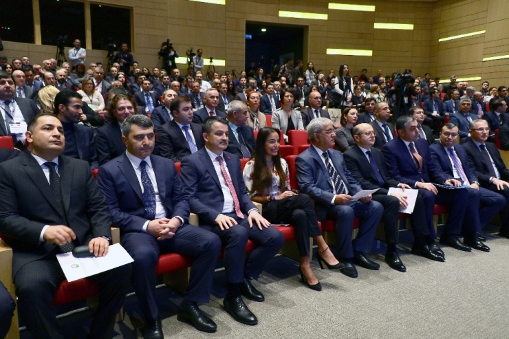 Bakan Pakdemirli: "Dünyayı Doyuran, Dünyanın Lideri Olacak"