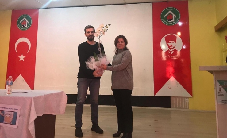 Erdek’te Sağlıklı Beslenmenin Önemi Anlatıldı