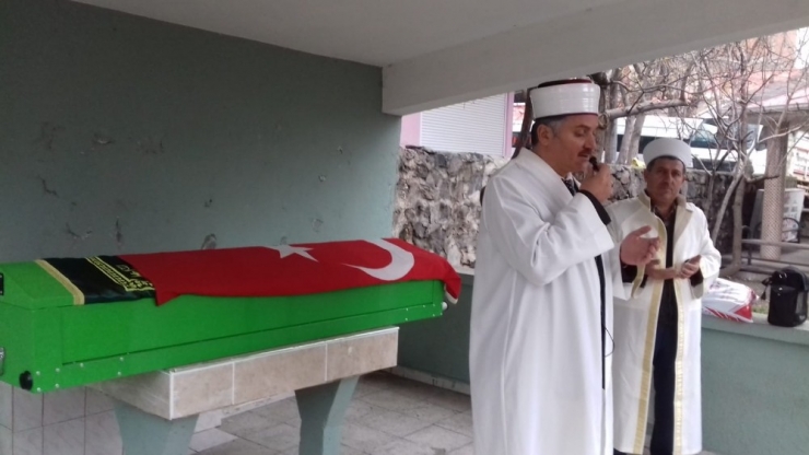 Kağızman Kalp Krizi Geçiren Kıbrıs Gazisi Hayatını Kaybetti