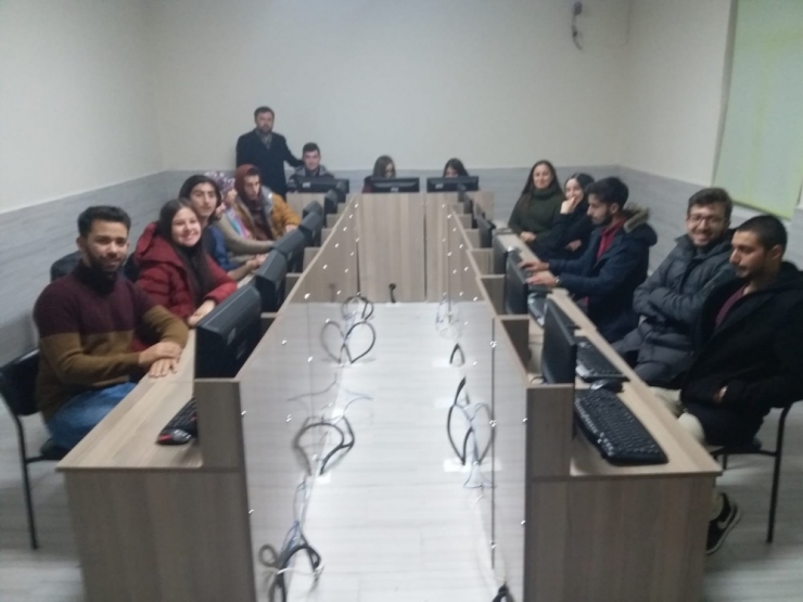 Bilgisayar Kursları İlgi Görüyor