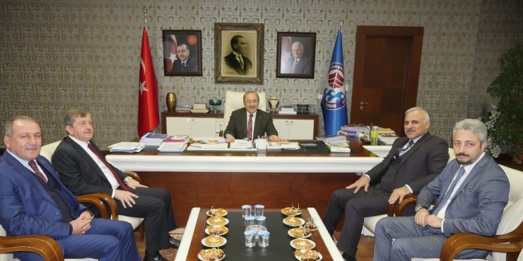 Gümrükçüoğlu Ve Zorluoğlu İstişare İçin Bir Araya Geldi