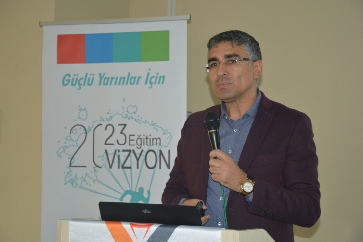 Eğitimde Yaşanacak Değişim Velilere Anlatıldı