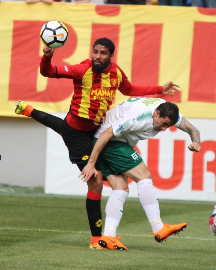 Göztepe İle Bursaspor 43. Kez Kozlarını Paylaşacak