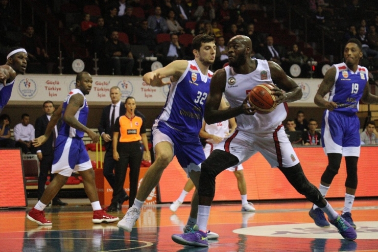 Gaziantep Basketbol Az Atıp, Az Yiyor