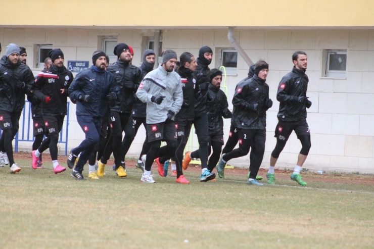 Türkiye Liglerindeki Tek Namağlup Takım: ’Bayburtspor’