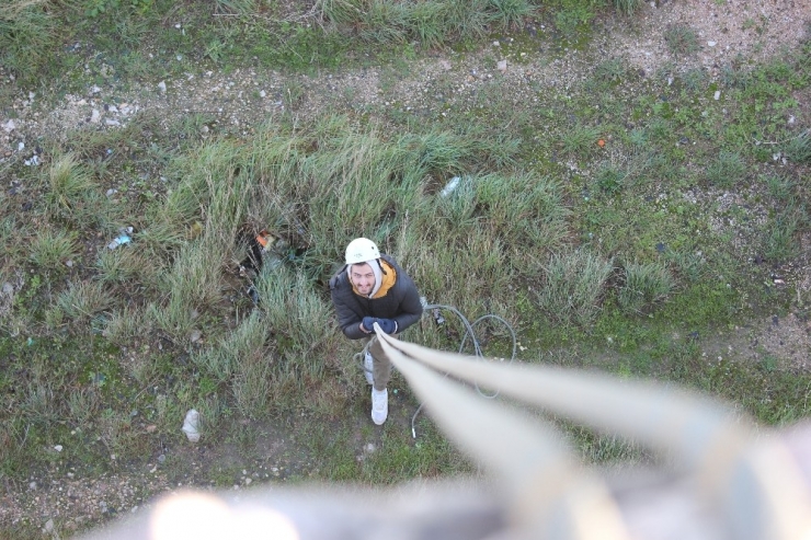 Surlarda Öğrencilere Dağcılık Eğitimi