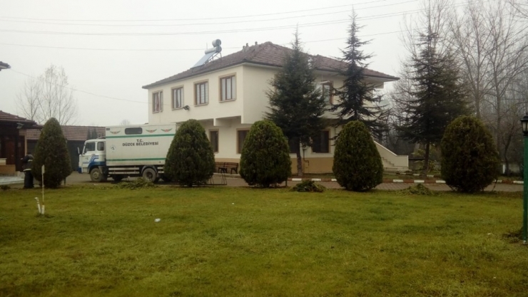 Düzce Belediyesi Ekipleri Saha Çalışmaları Devam Ediyor