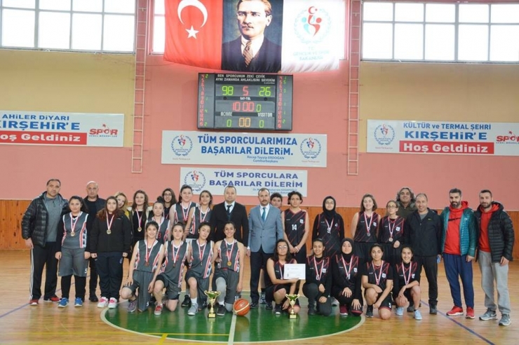 Gençler, A Basketbol Karşılaşmaları Sona Erdi